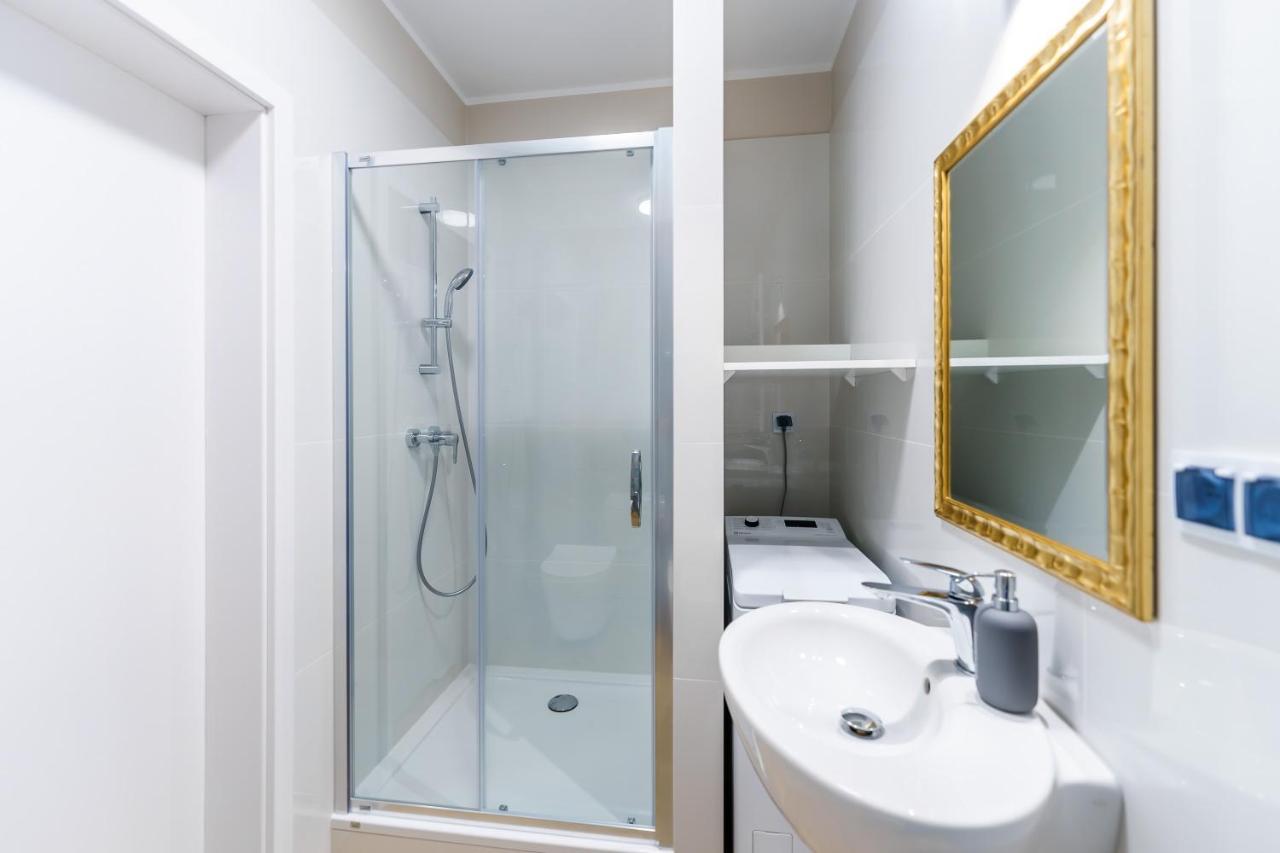 Apartament Kapitanski Z Widokiem Na Morze 4 Pietro - By Perlowa Przystan Rent Sianozety Kültér fotó